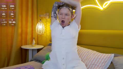 Lessy online show from March 2, 3:20 am