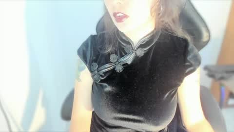 lestatdlion online show from May 10, 12:21 pm