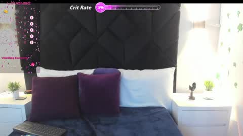 Snapshot of letiziia_sky chatting on May 22, 9:20 pm letiziia online show from May 22, 9:20 pm