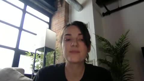 strawberrywatermelonpink22 online show from February 16, 4:32 pm