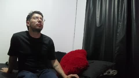 Torres online show from April 13, 2:28 am