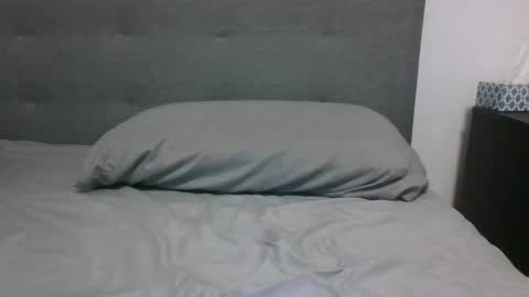 lets_play143 online show from September 30, 12:26 am