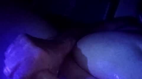 Snapshot of letsbate69r chatting on October 28, 11:14 am letsbate69r online show from October 28, 11:14 am