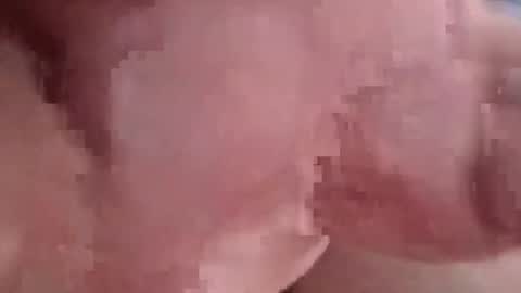 Snapshot of letsbate69r chatting on November 14, 4:28 pm letsbate69r online show from November 14, 4:28 pm