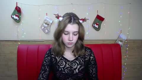Snapshot of letty_curly chatting on December 22, 9:11 am letty_curly online show from December 22, 9:11 am