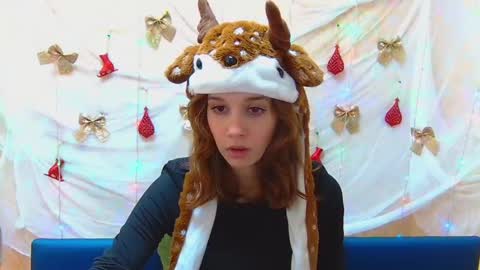 Snapshot of letty_curly chatting on December 29, 6:03 am letty_curly online show from December 29, 6:03 am