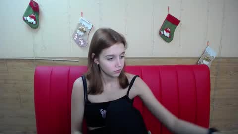 Snapshot of letty_curly chatting on January 5, 3:13 pm letty_curly online show from January 5, 3:13 pm