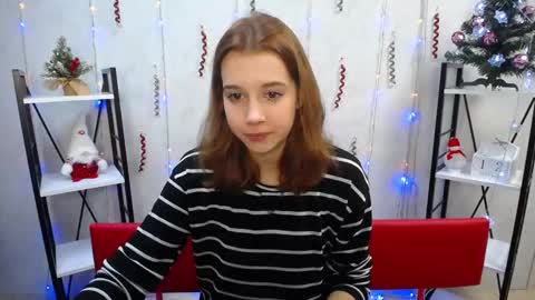 Snapshot of letty_curly chatting on January 12, 6:05 pm letty_curly online show from January 12, 6:05 pm