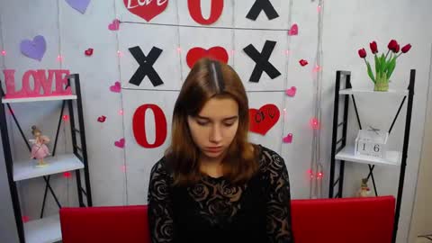 Snapshot of letty_curly chatting on February 16, 3:27 pm letty_curly online show from February 16, 3:27 pm