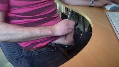 leukurrt online show from March 2, 8:10 am