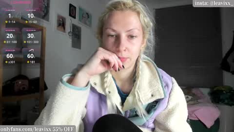 LeaVixx online show from March 11, 6:41 pm