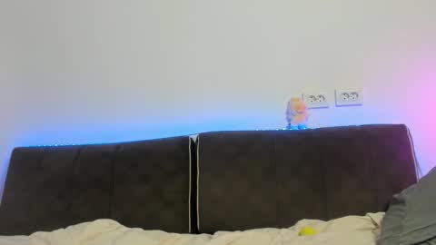 lev_miller online show from March 7, 2:30 am