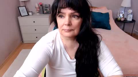 Mary online show from May 29, 12:36 pm