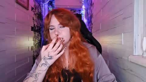 Snapshot of leventress chatting on March 25, 5:52 pm leventress online show from March 25, 5:52 pm