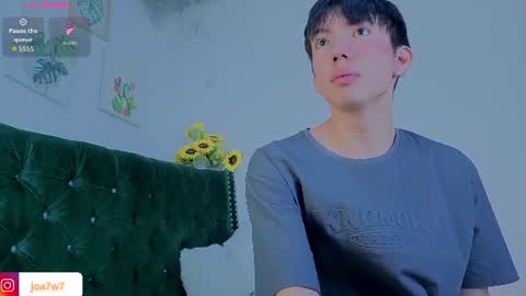 Levi  online show from June 17, 6:53 pm