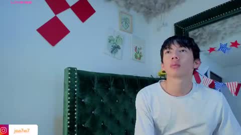 Levi  online show from July 7, 8:24 pm