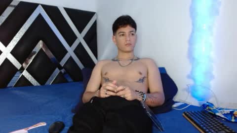LevySteven online show from May 4, 1:01 am