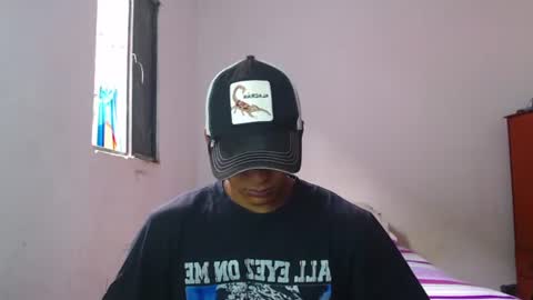 i  am lewis ly EDUARDO MEMDOZA15 online show from June 15, 1:46 pm