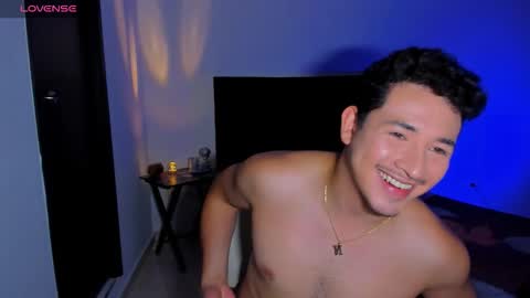 Snapshot of lex__miller chatting on November 5, 1:38 am lex__miller online show from November 5, 1:38 am