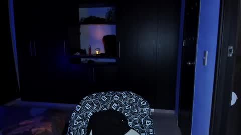 Snapshot of lex__miller chatting on November 9, 12:31 am lex__miller online show from November 9, 12:31 am