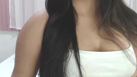 Gabrielle online show from February 3, 11:09 am