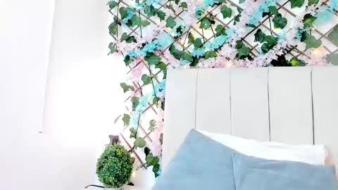 Gabrielle online show from November 12, 10:48 am