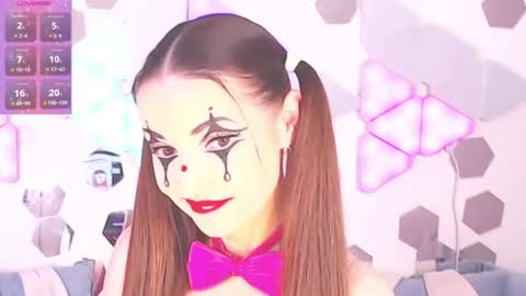Alexia online show from June 18, 8:02 pm