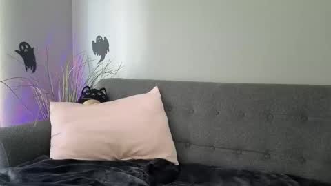 Snapshot of lexi_shocker chatting on October 1, 7:09 pm Lexi online show from October 1, 7:09 pm