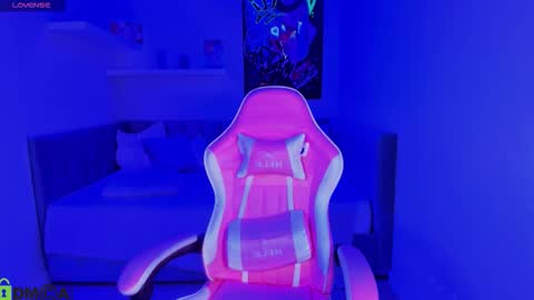 Lexi GTM2 MonWedThurSatSun 1000am-400pm online show from November 29, 1:41 am