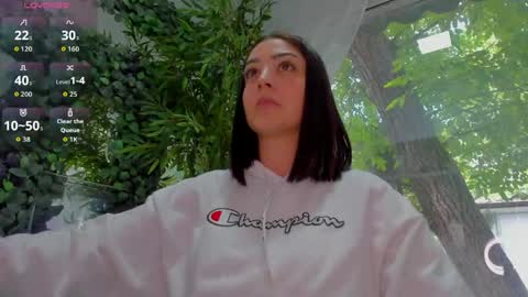 Snapshot of lexi_storm chatting on May 31, 9:05 am lexi_storm online show from May 31, 9:05 am