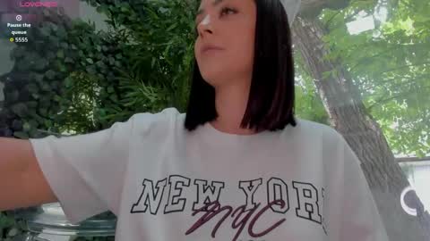 Snapshot of lexi_storm chatting on June 4, 8:20 am lexi_storm online show from June 4, 8:20 am