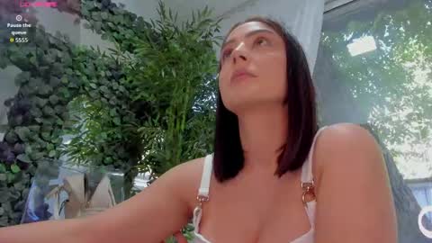 Snapshot of lexi_storm chatting on July 5, 6:20 am lexi_storm online show from July 5, 6:20 am