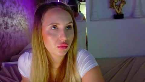 LEXXY online show from December 17, 5:35 am