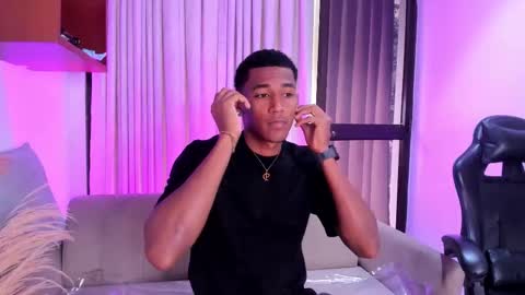 Lexi  Derek online show from November 16, 3:17 pm