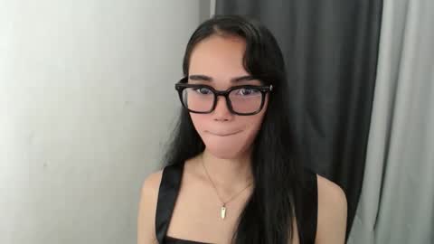 lexibabe_ online show from November 6, 7:20 am