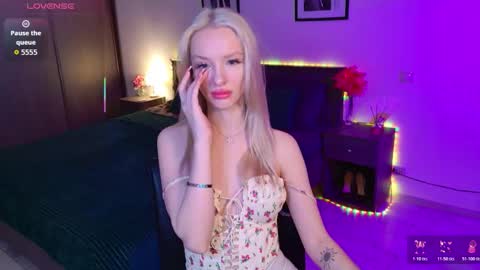 lexieblonde online show from February 6, 5:56 am