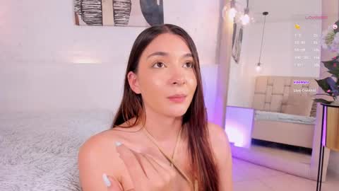 Snapshot of lexiee_grey_ chatting on February 25, 3:16 pm Lexie online show from February 25, 3:16 pm