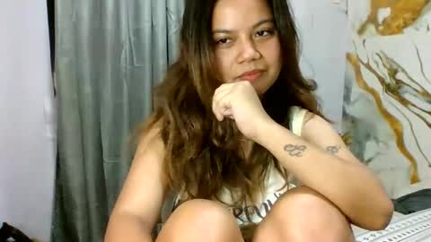 LEXIE online show from April 20, 5:59 pm