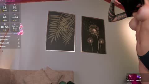 Lexie  online show from December 14, 6:41 pm