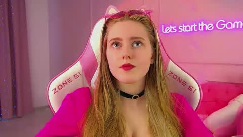 Lexi online show from February 24, 6:22 am