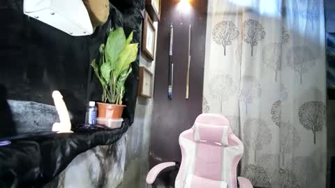 lexisecrets12 online show from November 19, 2:55 am