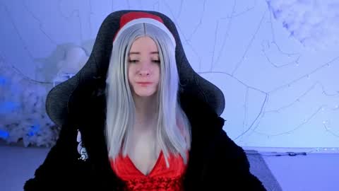 Snapshot of lexiwenford chatting on December 25, 6:20 am Lexi Wenford NO NUDE GODDESS online show from December 25, 6:20 am