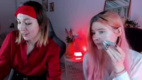 Snapshot of lexiwenford chatting on January 17, 8:56 am Lexi Wenford NO NUDE GODDESS online show from January 17, 8:56 am