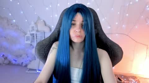 Snapshot of lexiwenford chatting on February 3, 2:36 am Lexi Wenford NO NUDE GODDESS online show from February 3, 2:36 am