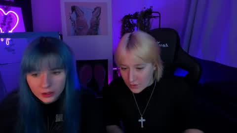 Snapshot of lexiwenford chatting on September 19, 6:37 am Lexi Wenford NO NUDE GODDESS online show from September 19, 6:37 am