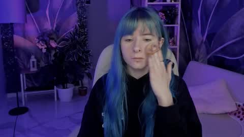 Snapshot of lexiwenford chatting on September 30, 2:49 am Lexi Wenford NO NUDE GODDESS online show from September 30, 2:49 am