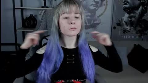 Snapshot of lexiwenford chatting on October 31, 2:56 am Lexi Wenford NO NUDE GODDESS online show from October 31, 2:56 am