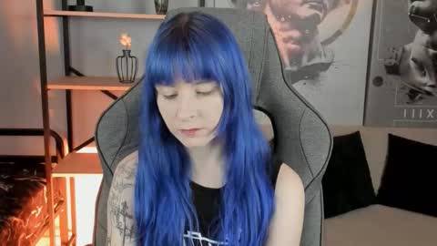 Snapshot of lexiwenford chatting on November 28, 12:19 pm Lexi Wenford NO NUDE GODDESS online show from November 28, 12:19 pm