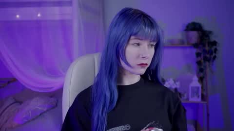 Snapshot of lexiwenford chatting on December 4, 3:05 am Lexi Wenford NO NUDE GODDESS online show from December 4, 3:05 am