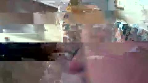 Snapshot of lexndemm11 chatting on April 4, 10:18 pm lexndemm11 online show from April 4, 10:18 pm